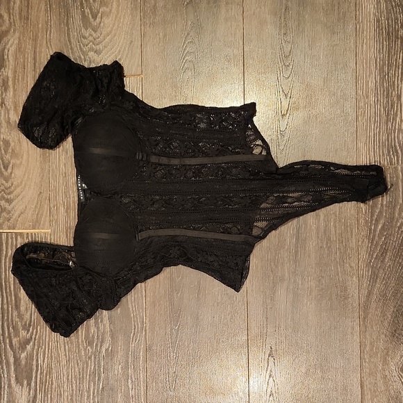 ❤️ HAUTE MONDE LACE THONG BODYSUIT, MEDIUM - Picture 3 of 7